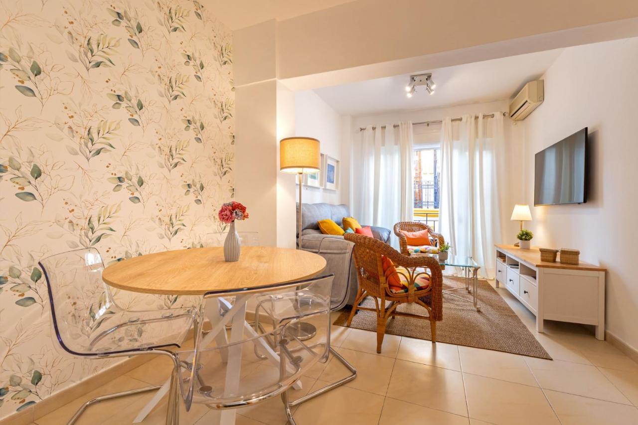 Apartament San Vicente Apartamento, 5 Pax, Centro Historico Sevilla