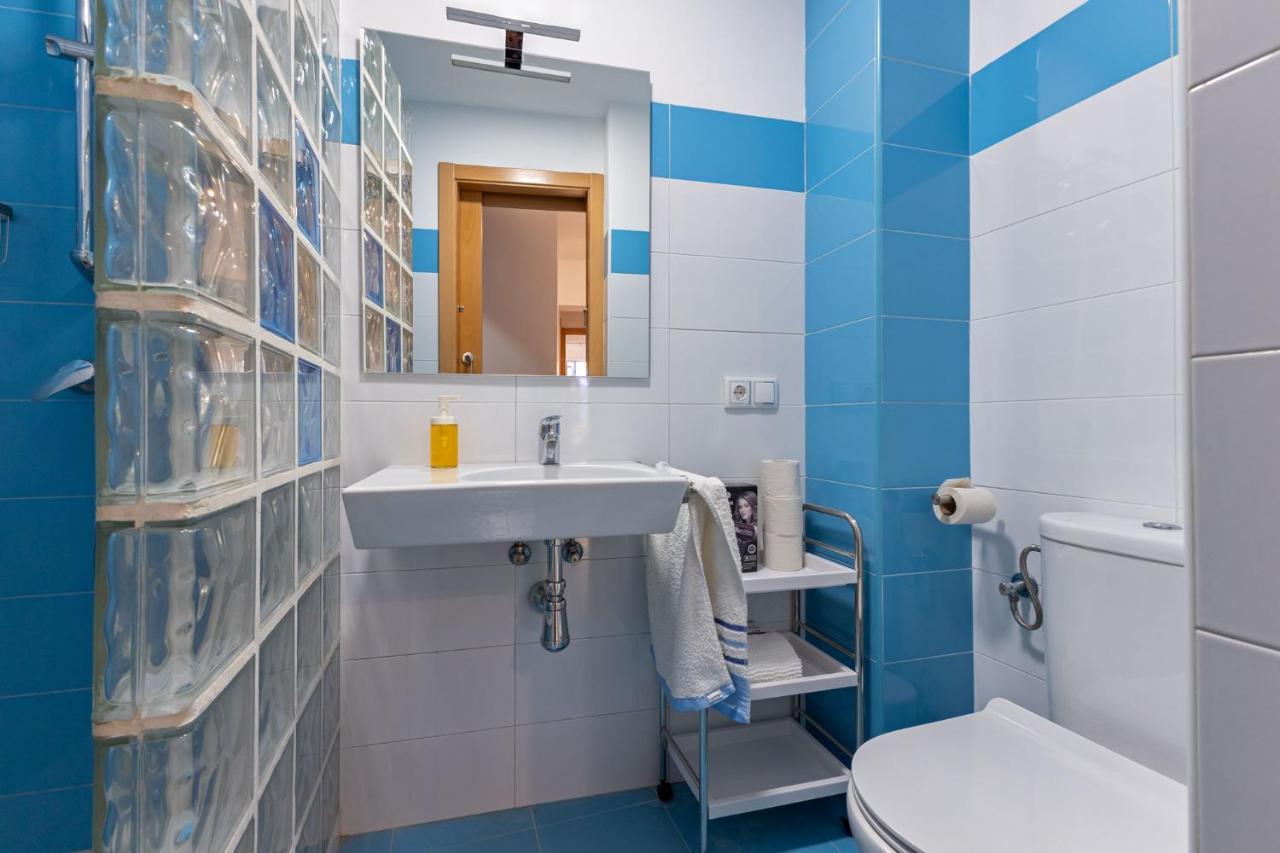 Apartament San Vicente Apartamento, 5 Pax, Centro Historico *